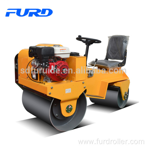 700Kg smooth drum vibratory road roller with diesel engine (FYL-850)